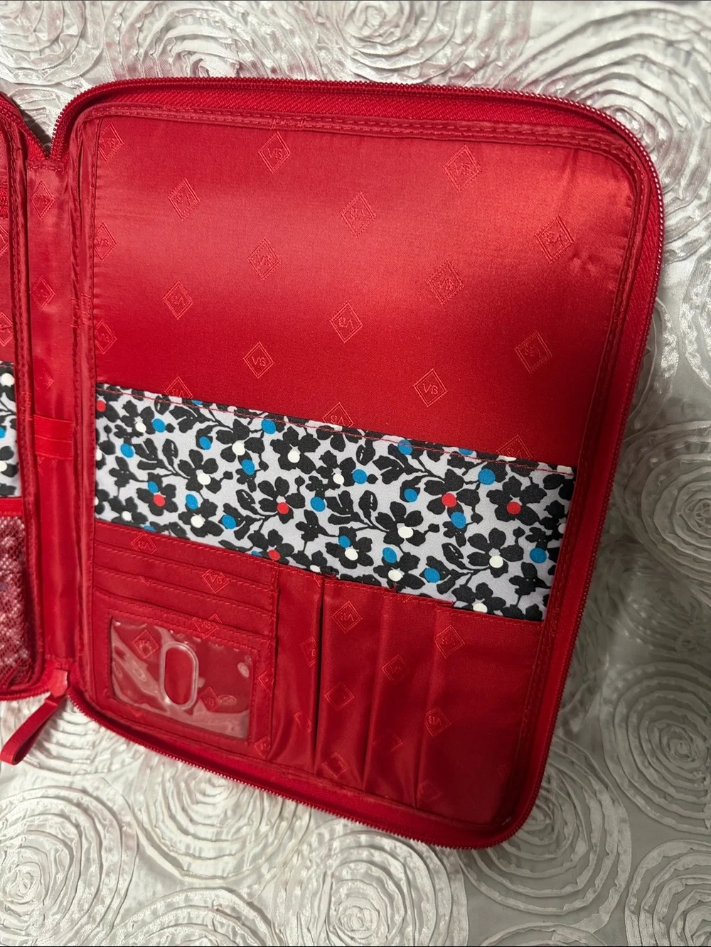 Vera Bradley Red Quilted Iconic Tablet Tamer Organizer